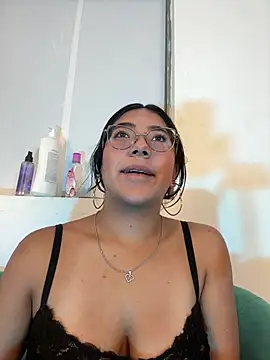 Webcam Model (Dafne_se)  is live.Free join now!