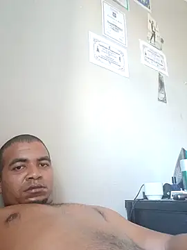 TrustworthyDegree7 webcam