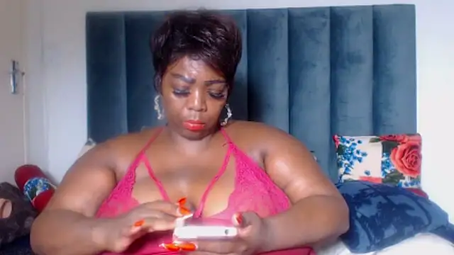 BustyWendyXXX47 webcam