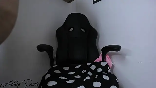 AsshleyDavis webcam