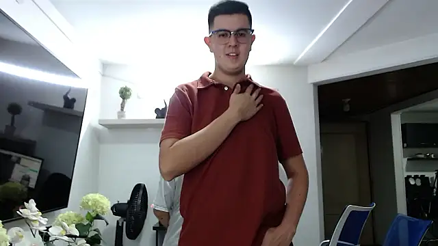 dylan_santiago_ webcam