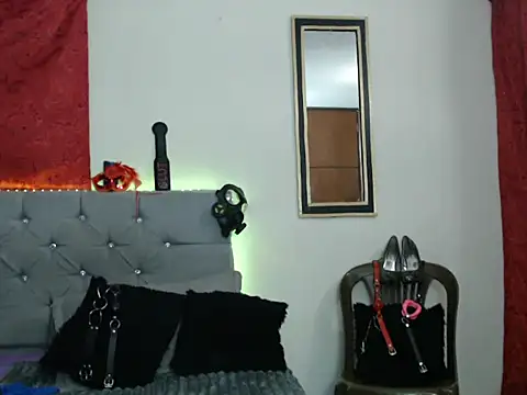 sachaclinford webcam