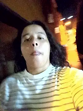 Dilan_and_Mia webcam