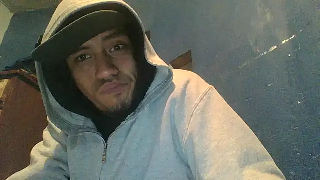 AlexAlejandro13 webcam