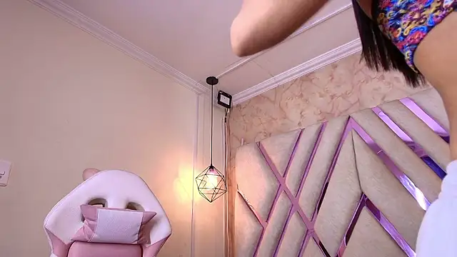 Sheilly_brown webcam