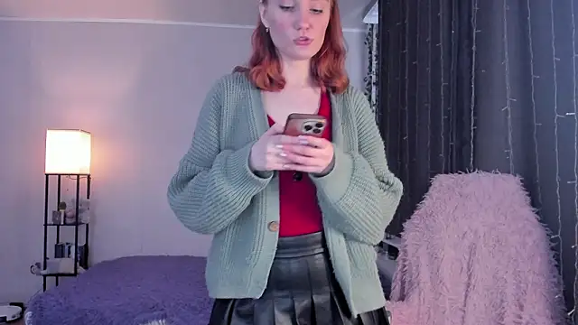 ReddHotPipper webcam