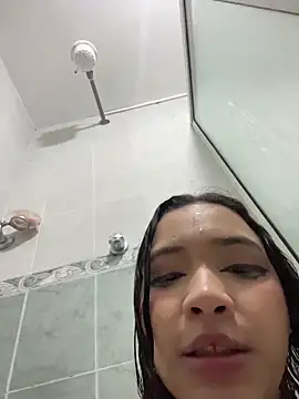 madelinebenet (F young) - BAHROOM SHOW // TOUCH PUSSY