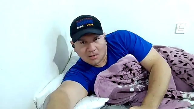 fuckynations (Ask my age) - cum and nude off