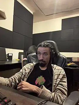 FavelaDaddyCum webcam