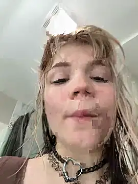 Cutiepiespanks webcam