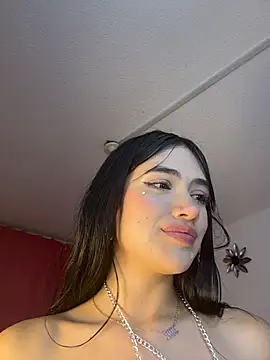 mandyy__ (F teen) - Oil in the body+fingers in the pussy