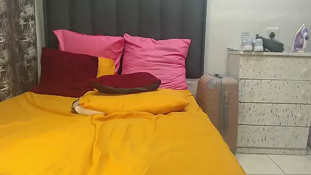 WATERMELLON79 webcam