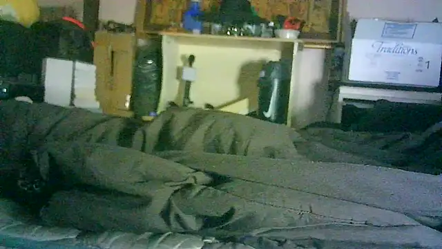 ON3YOULLN3VER_FIR3 webcam