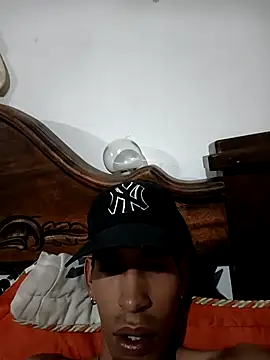 briamhoconor_xh webcam