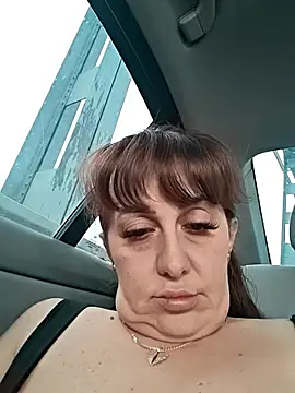 AvaDivaMilf – webcam model profile photo