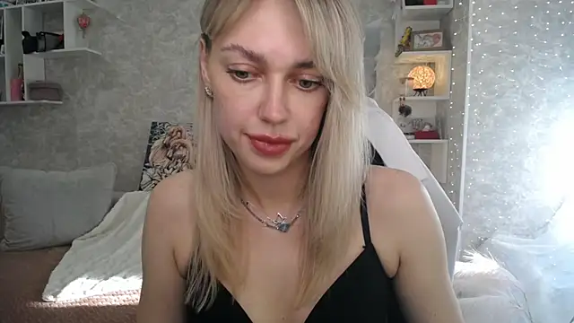 NickyAdamidi webcam