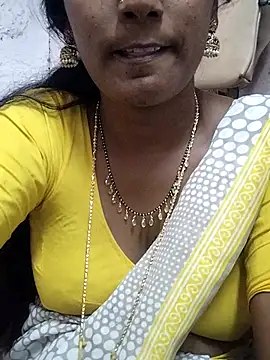 telugupilla__ webcam