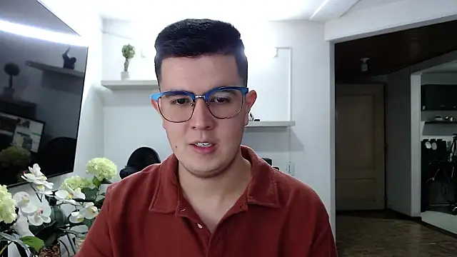 dylan_santiago_ webcam