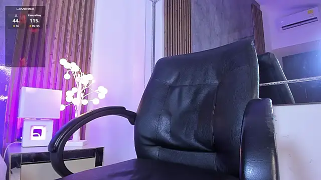 IsabellaFrancois webcam