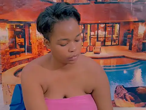 EbonyCurvaceous1 webcam