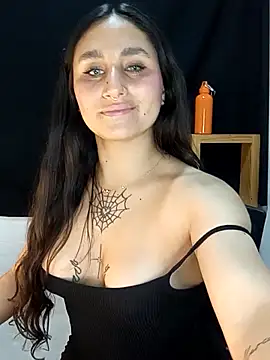 Webcam Model (Akane_hot_)  is live.Free join now!