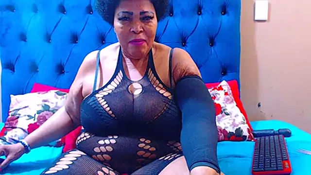 ebonycandy10 webcam