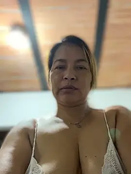 Jlo_69 webcam