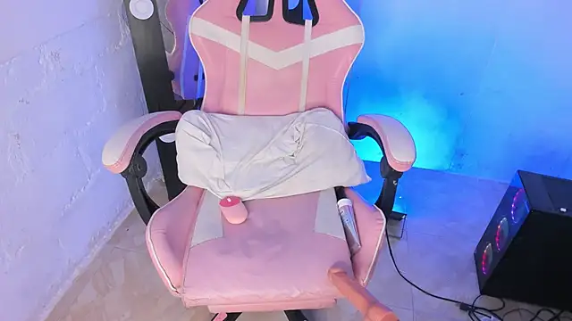 victoriia_hall webcam