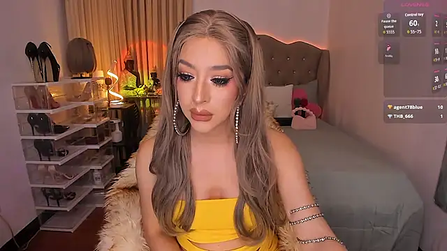 GoddessTransContessa webcam