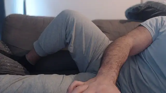 hugemachohandsome webcam