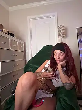 Webcam Model (butterflybootyy)  is live.Free join now!