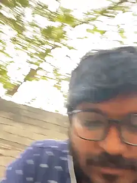 Yours_Teluguboii webcam