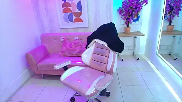 Charlotte_milleers webcam