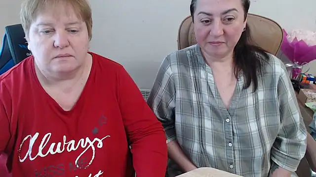 Bertie_Adeline webcam