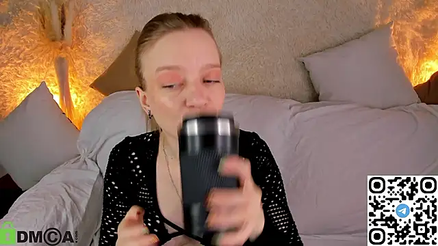 Michelle_Blond webcam