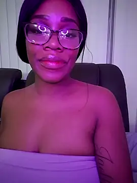 Webcam Model (lollycoco)  is live.Free join now!