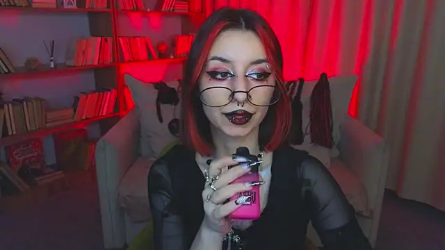 Mistress__Marcelline webcam