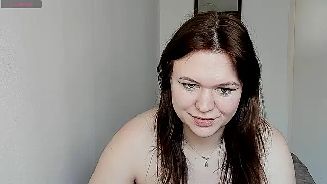 Lika_Young webcam