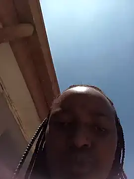 ShyNaughtyBabe webcam