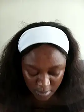 TheDoubleDose18xxx webcam