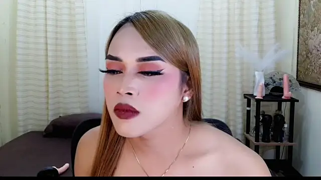 Lessandra_Lust webcam