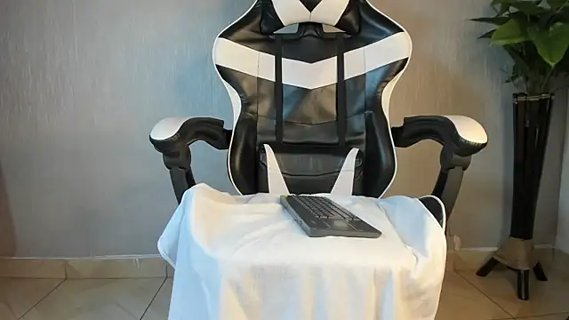 Brand_Collins webcam