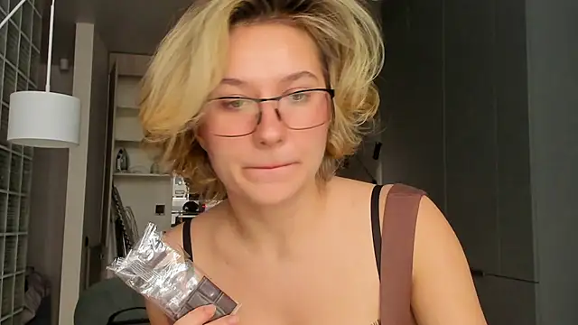 Lilith_lutherlow webcam