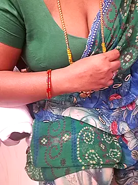 Webcam Model (Tamil_Ammani)  is live.Free join now!