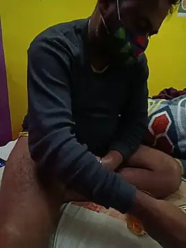 punjabimunda28 (Ask my age) - Show ass hole