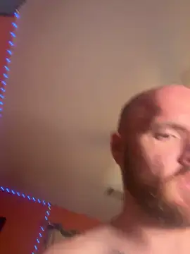 BearChubby300 webcam