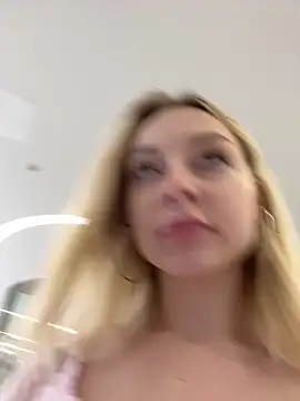 melissa_grr Live Webcam on Stripchat