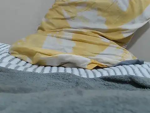 Webcam Model (ExtraDoll)  is live.Free join now!