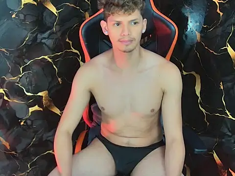 davilap_toyboy webcam