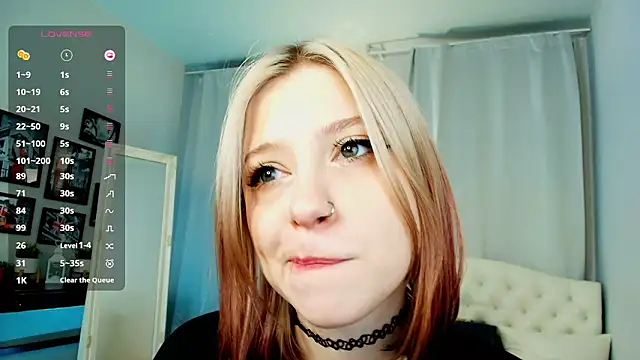 arielabradberry webcam